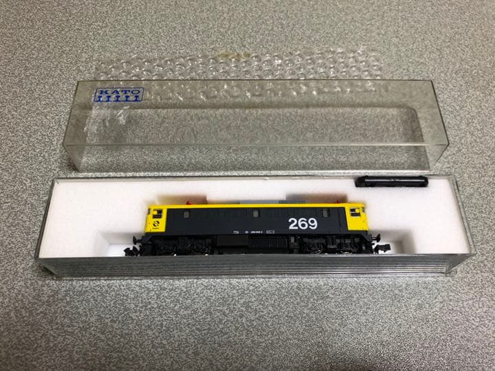 カトー 137-1302 MITSUBISHI RENFE 269