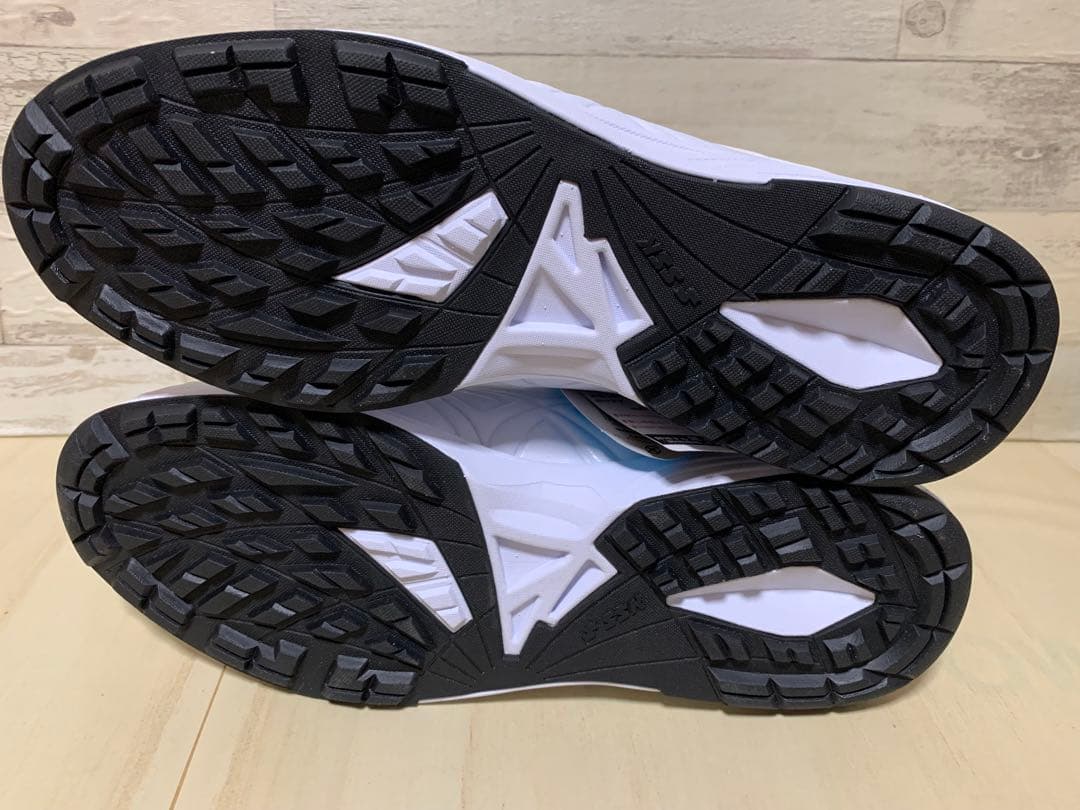 【未使用】SSK BMZ プロエッジ トレーニングシューズ 30cm