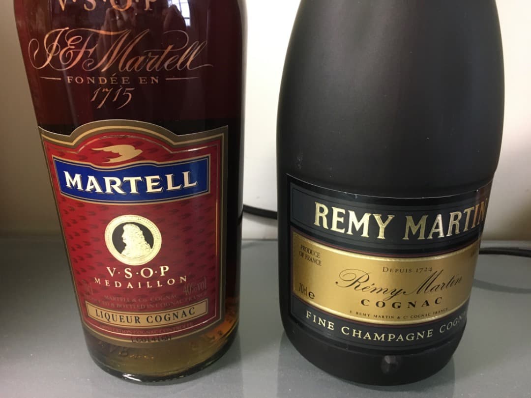 マーテルとレミーマルタンコニャック古酒2本セット値下げ