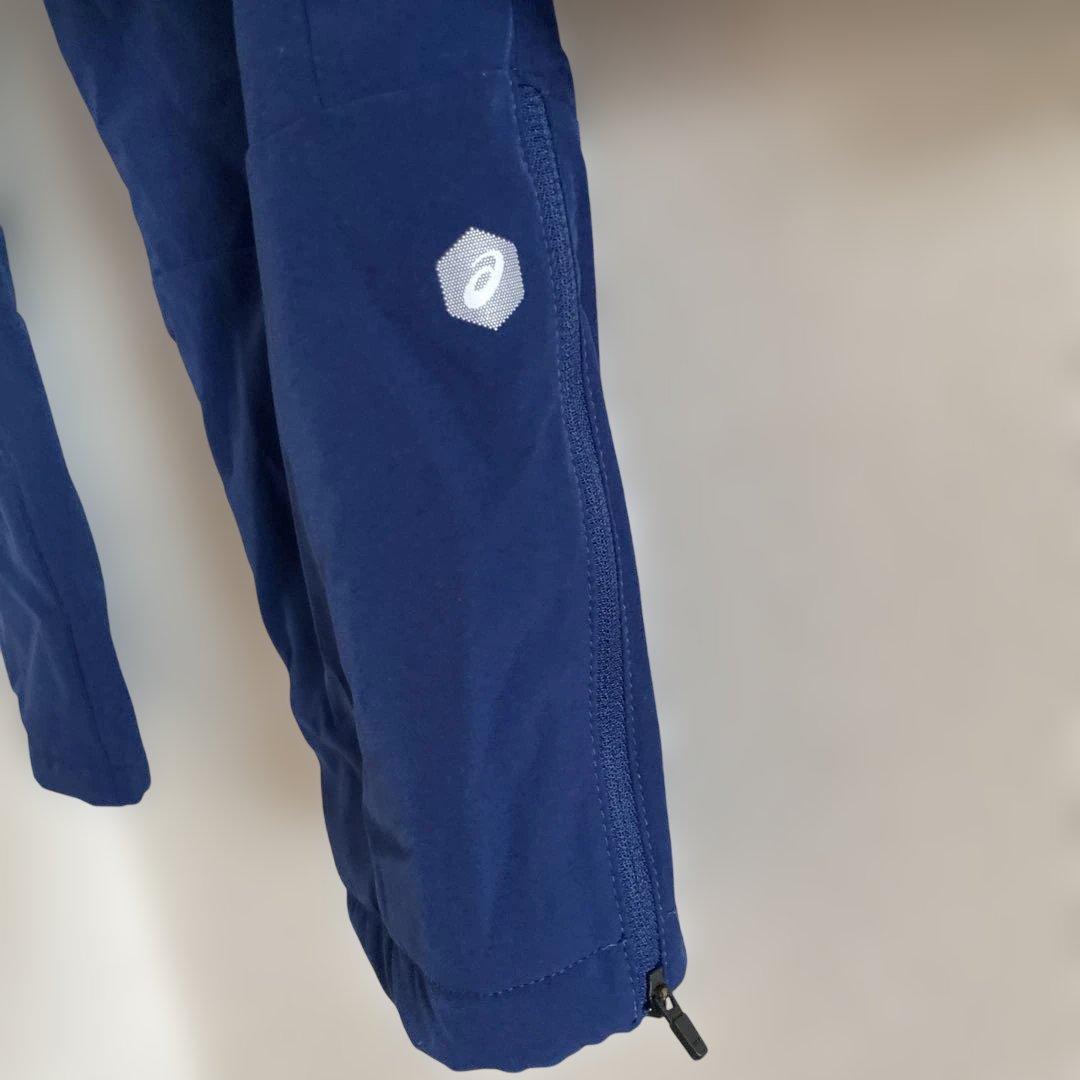 asics ネイビー フード付きジャケットとパンツセット