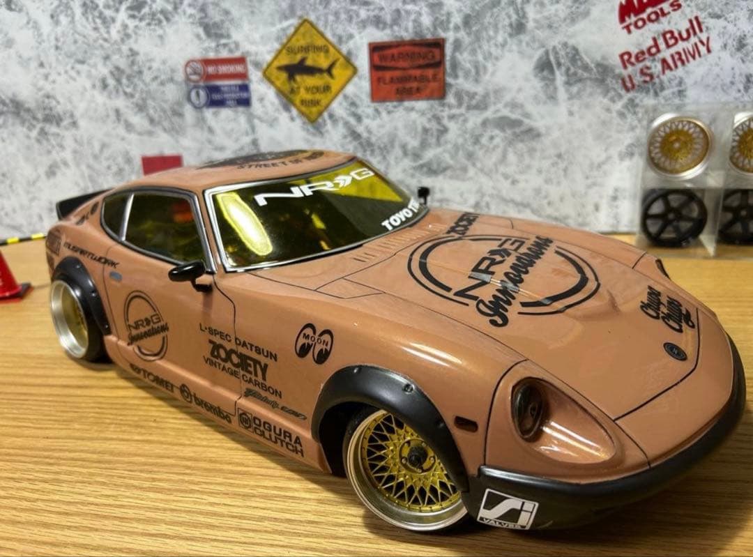 Datsun 240ZG PANDORA ラジコン　フェアレディZ