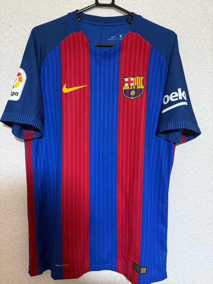 正規品　バルセロナ　16-17 メッシ　オーセンティックユニフォーム　Lサイズ