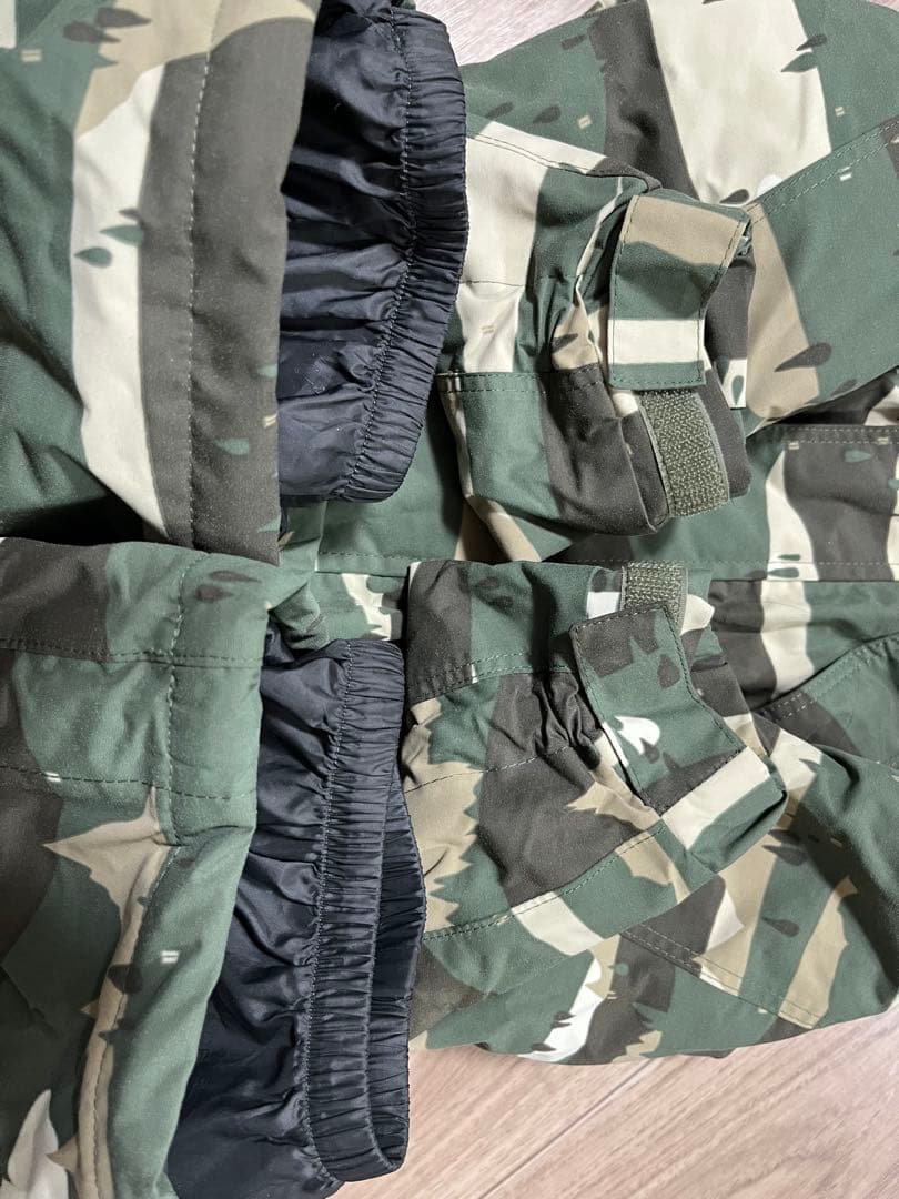 THE NORTH FACE スキーウェア 子ども用 ノースフェイス 迷彩柄90