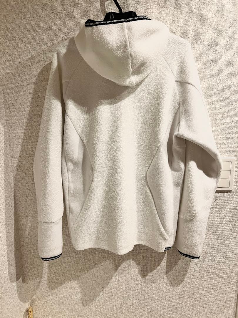 pgg ホワイト フリースジャケット フルジップ　サイズ6 パーリーゲイツ
