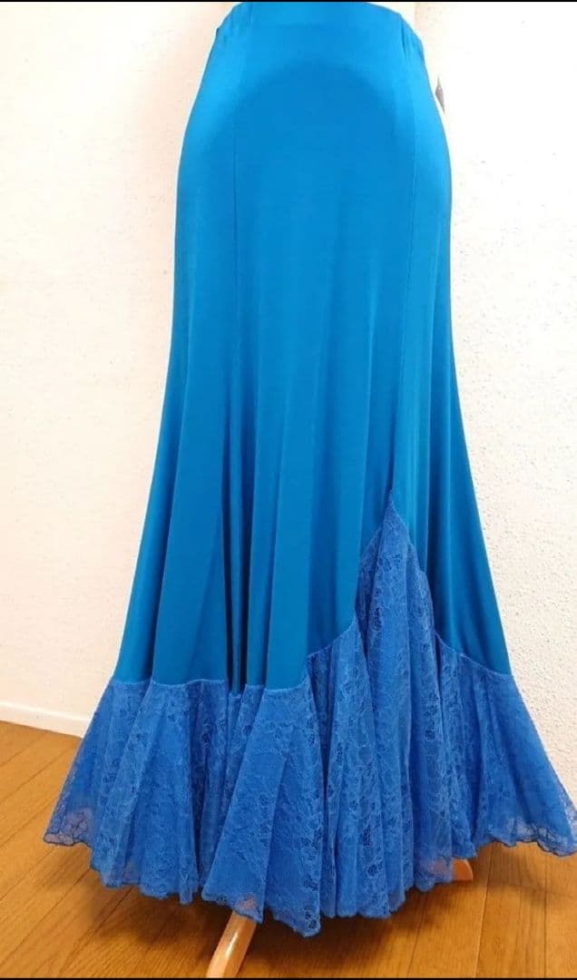 SALE☆チャコット　フラメンコ衣装　M スカート レース 定価44000円