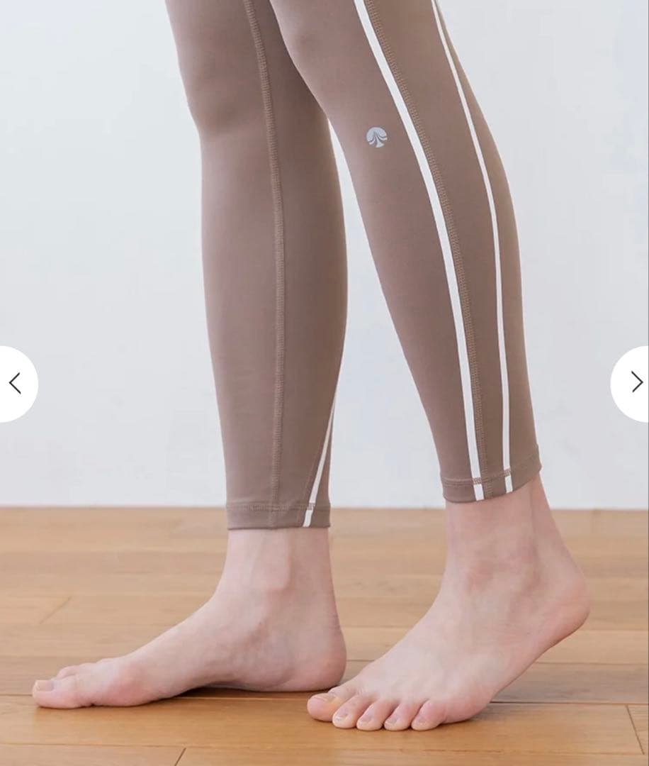 【SUKALA】カラーラインレギンス　Mサイズ