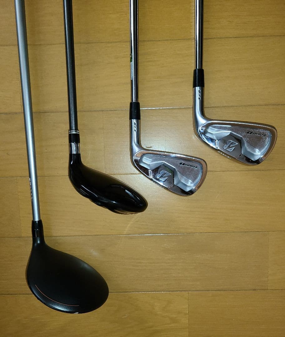 ゴルフクラブ４本　お値下げ中