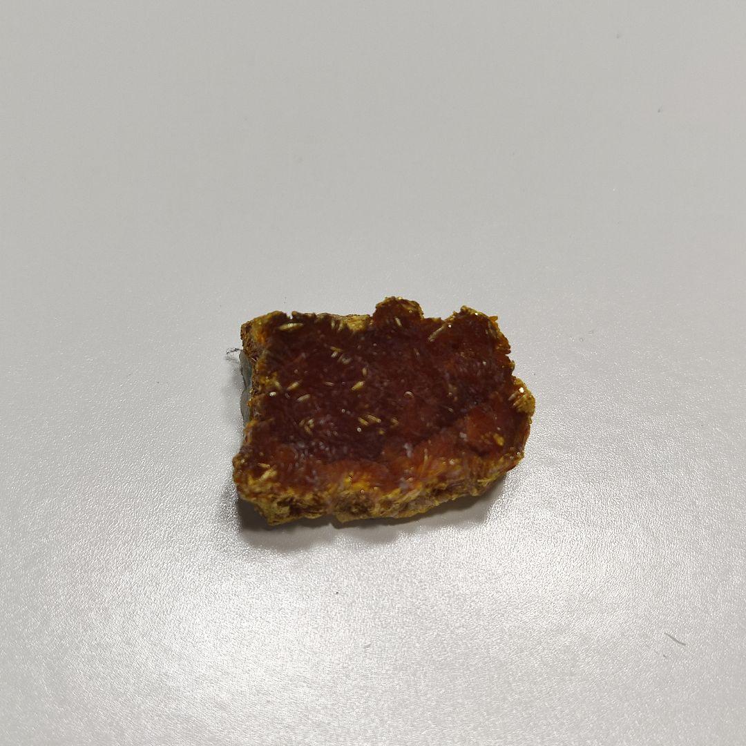 パワーストーン　天然石　原石　オーピメント　石黄　8g　No.977