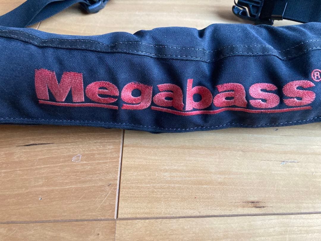 メガバス自動膨張式ライフジャケット桜マークありタイプA