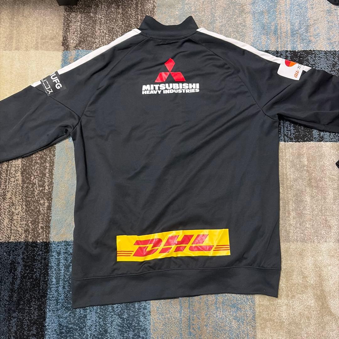 新品未使用　激レア　浦和レッズ　黒ジャージ