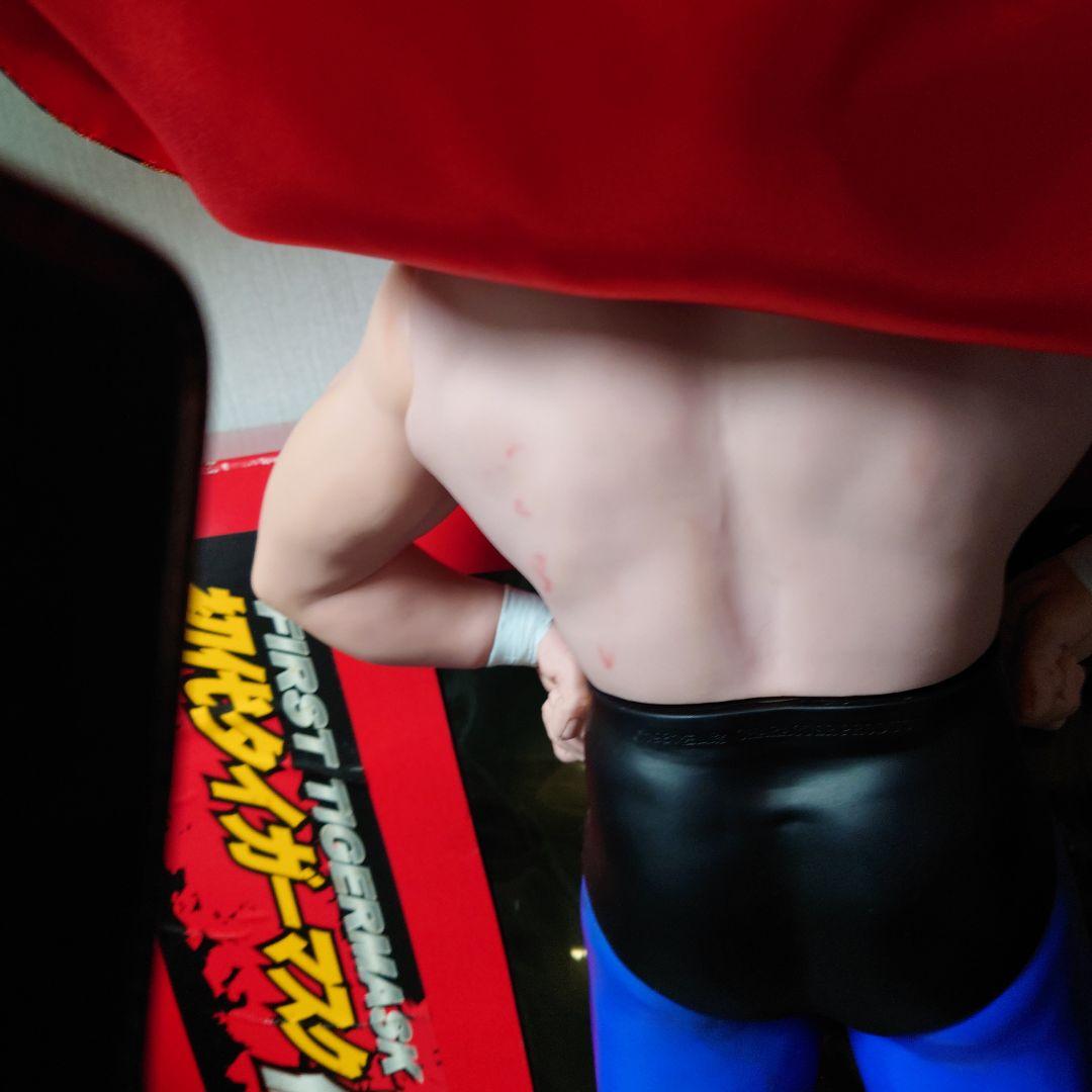 プロレス 初代タイガーマスクの約60cm特大フィギュア 限定200