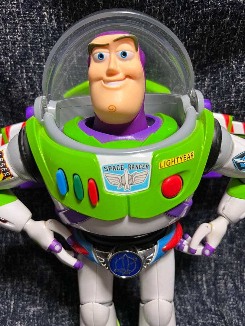 ディズニー　トイストーリーコレクション　バズライトイヤー ベルト付き　希少