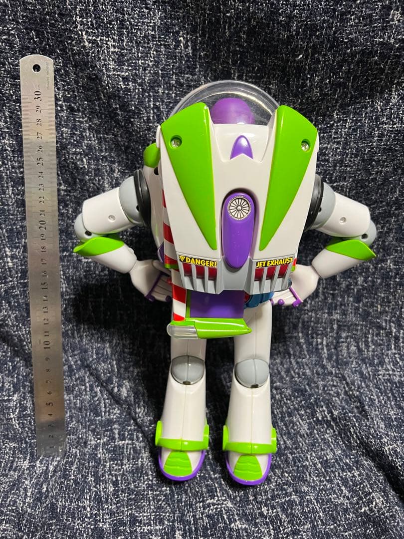 ディズニー　トイストーリーコレクション　バズライトイヤー ベルト付き　希少