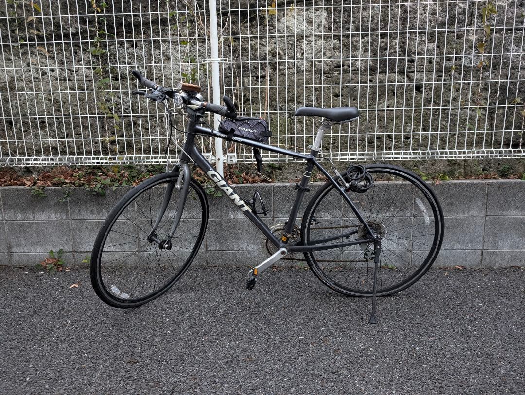 GIANT ESCAPE R3　Mサイズ　東京都品川区　直接引き取りのみ