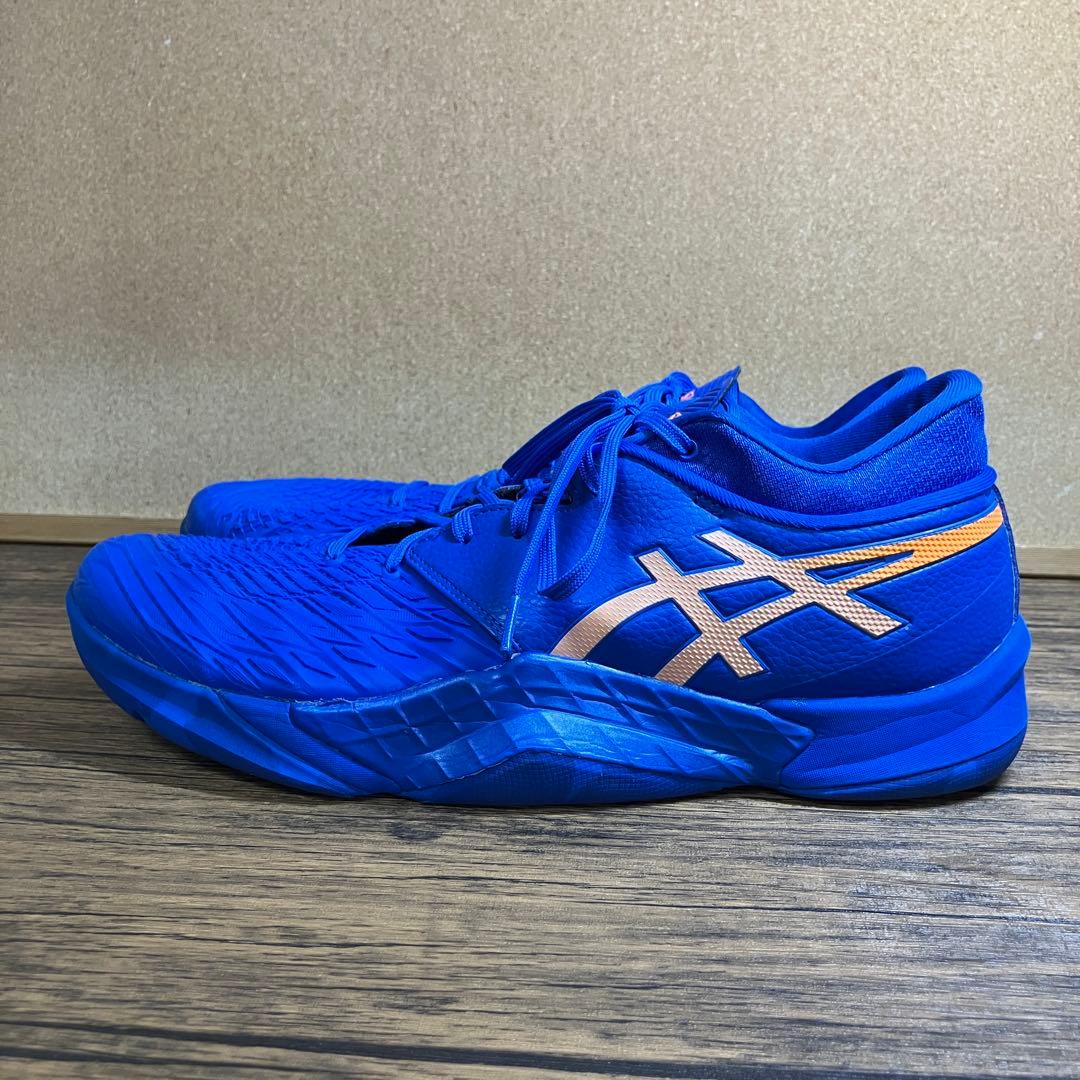 （K26132）★美品★アシックス アンプレアルス 31.0㎝ バスケットボール