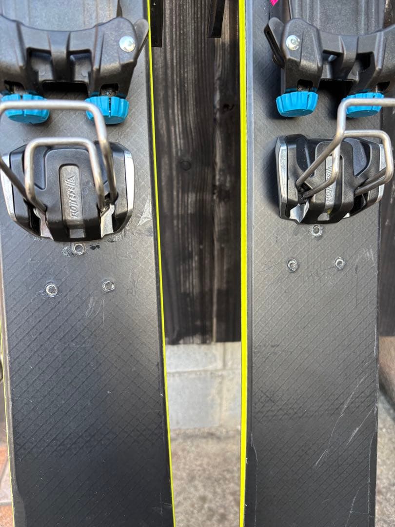 ロッテフェラー フリーダム NTN ビンディング スキー板付き