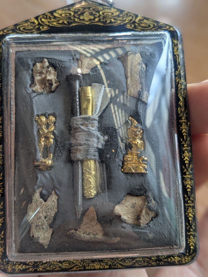 【マダム】タイのお守りプラクルアン！首長Ｓｅｘｙ！恋愛＆金運アップ！！