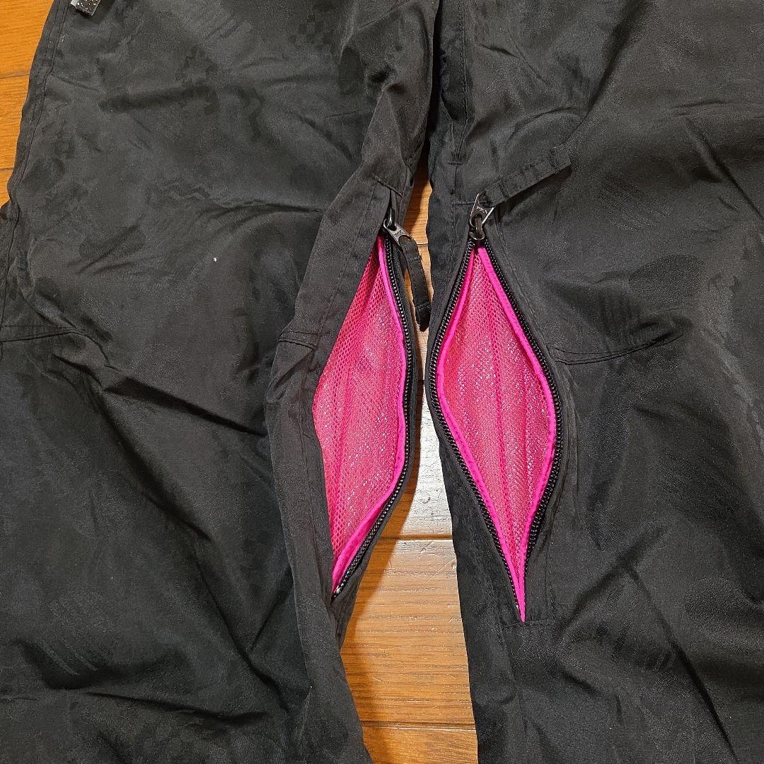 BURTON × ASICS　スノボーウェア　レディース　S～M