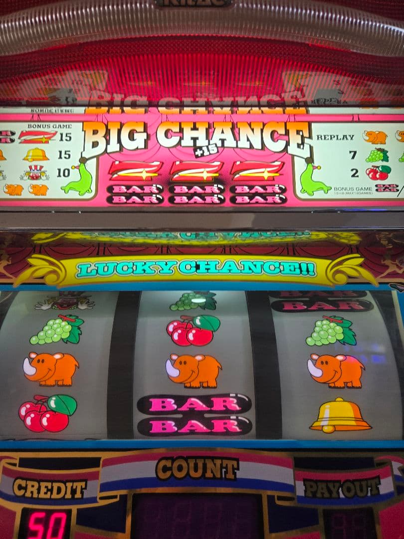 送料込み　パチスロ実機　初代ジャグラーガール4号機