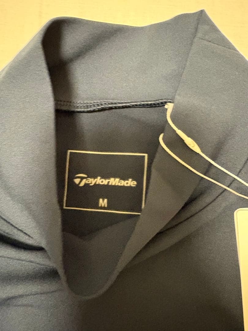TaylorMade GOLF ネイビー長袖シャツ　インナー