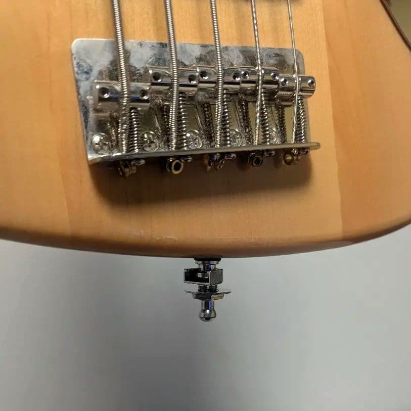 5弦 Squier classic vibe 70's Jazz Bass