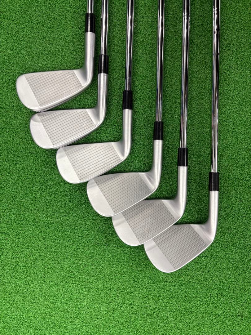 a　アイアンセット