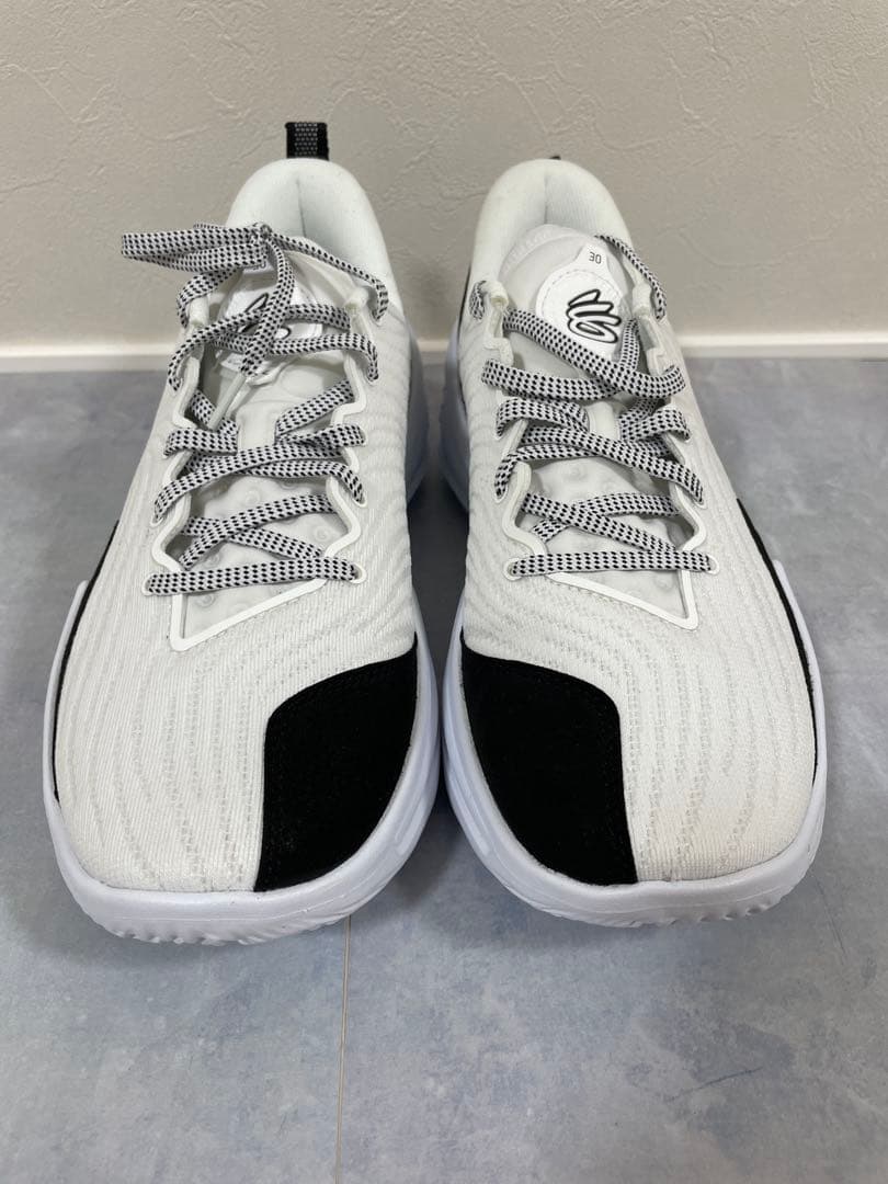 Curry 12 / SHOOTING CURRY 12 SSシグネチャーモデル