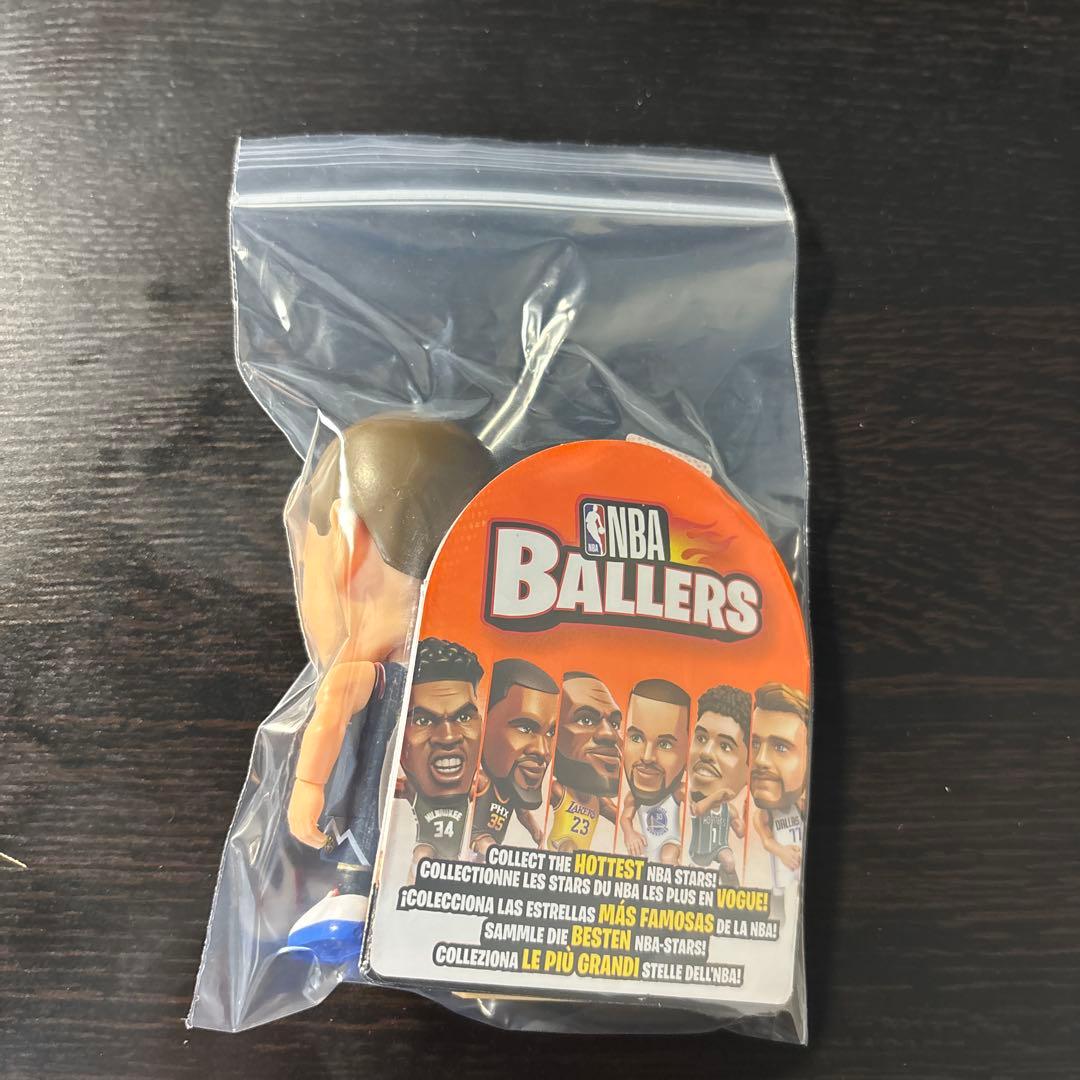 NBA Ballers デンバー・ナゲッツ ニコラヨキッチ　カリー2体付き