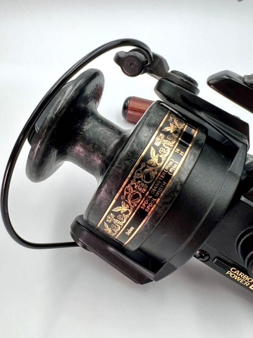 Daiwa ダイワ CARBO POWER EX-9000 スピニングリール