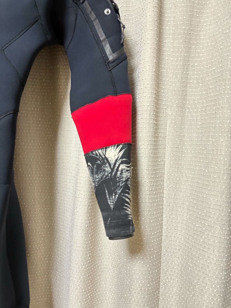 BILABONG(ビラボン)5×3mm セミドライ メンズMLサイズ相当 美品