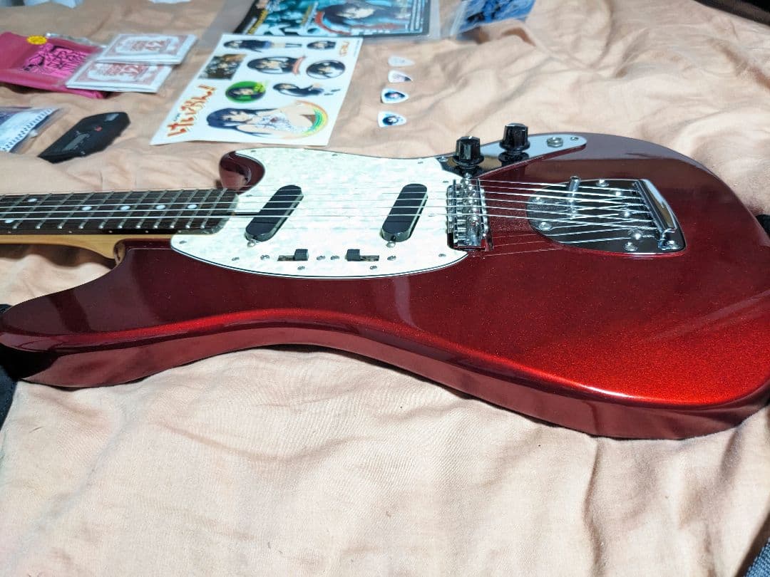 限定版 けいおん！中野梓 モデルギター 中古美品 ソフトケース シール ピック有