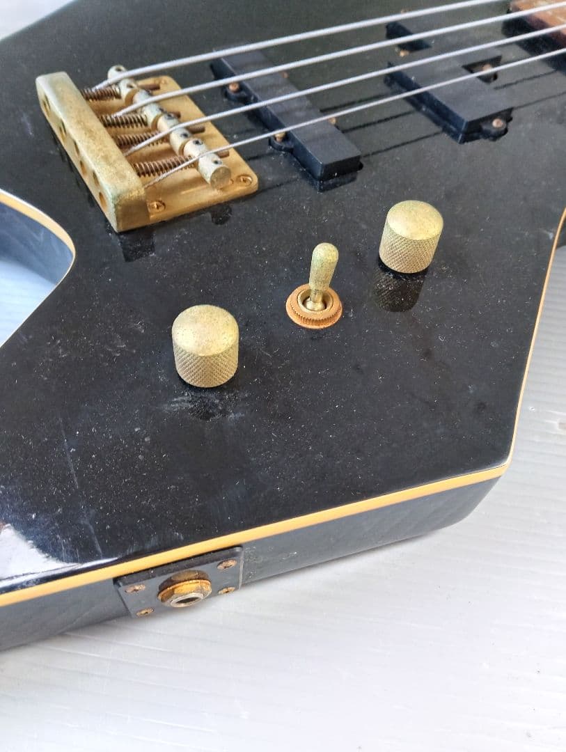 Pro Sessionエレキベース(あ90)