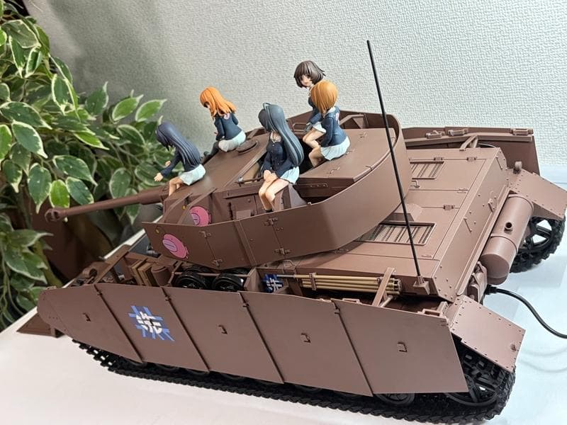 完成品☆アシェット　Ⅳ号戦車H型（D型改）をつくる　ガールズ＆パンツァー