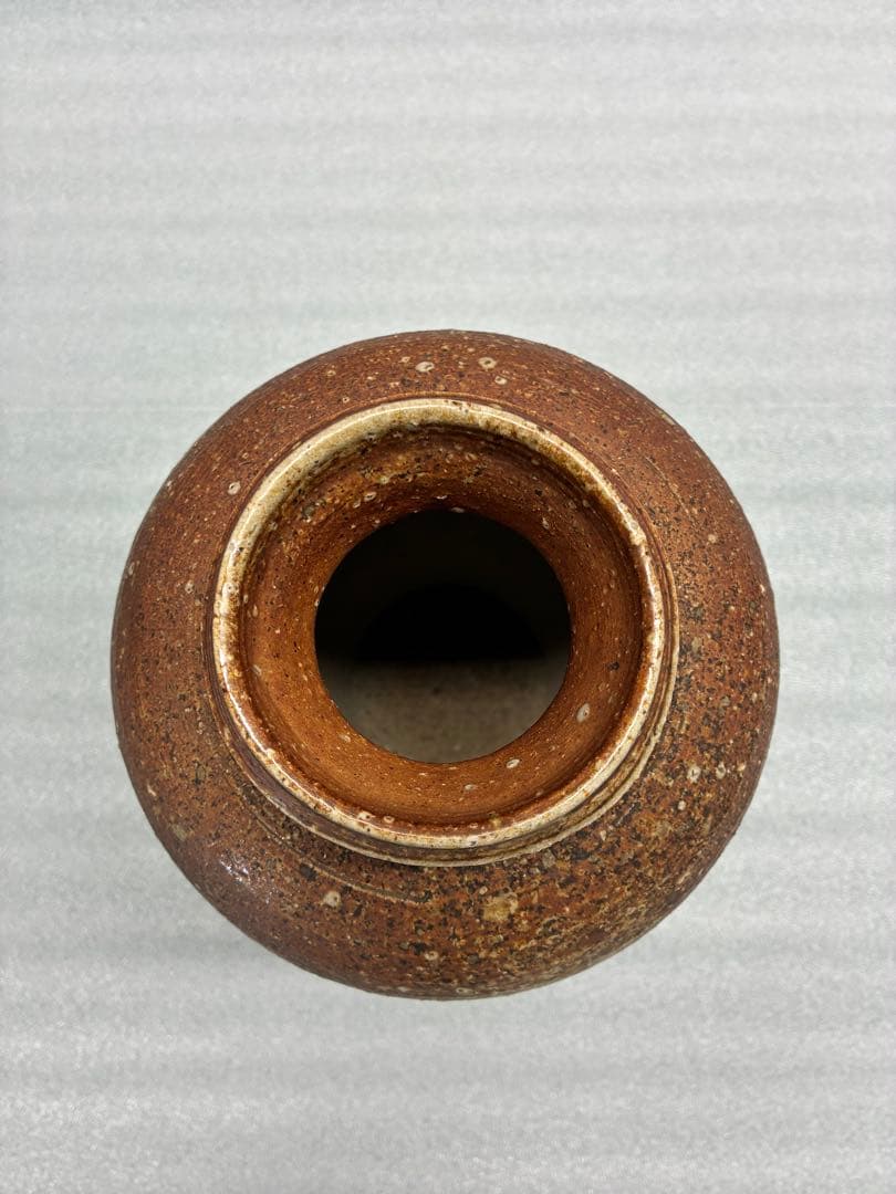 信楽焼　壺　うずくまる　幸山　古美術