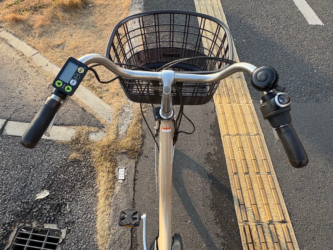 中古YAMAHA電動アシスト自転車　12.8Ah 大阪　014番