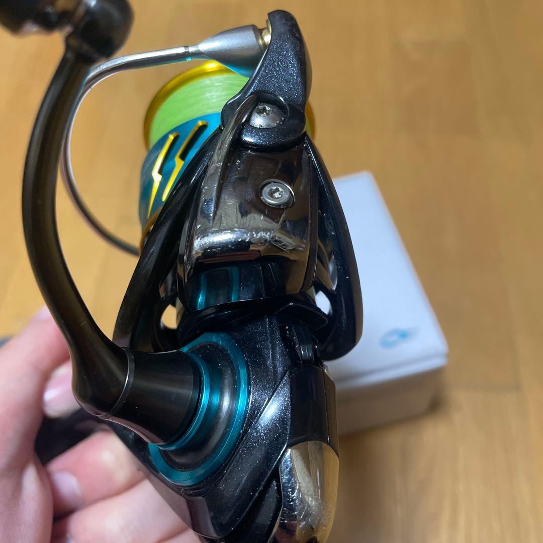 エメラルダスMX 17 2508PE スピニングリール