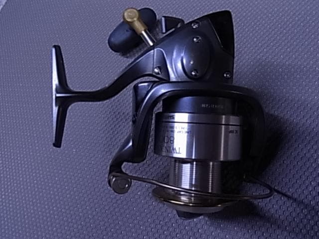 SHIMANO シマノ　ツインパワー8000 番リール