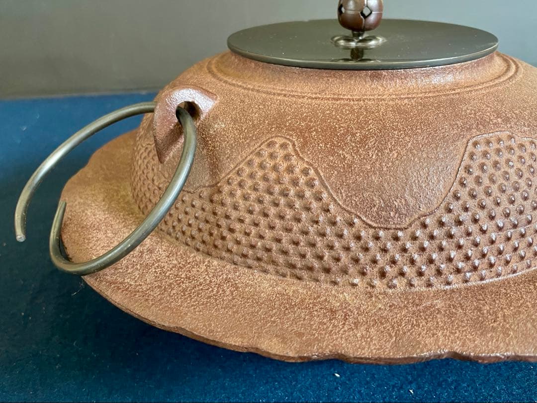 割引❣️【未使用 美品】「母」遠山霰地紋 透木釜 浄清 釜鐶 透木 (18F①)