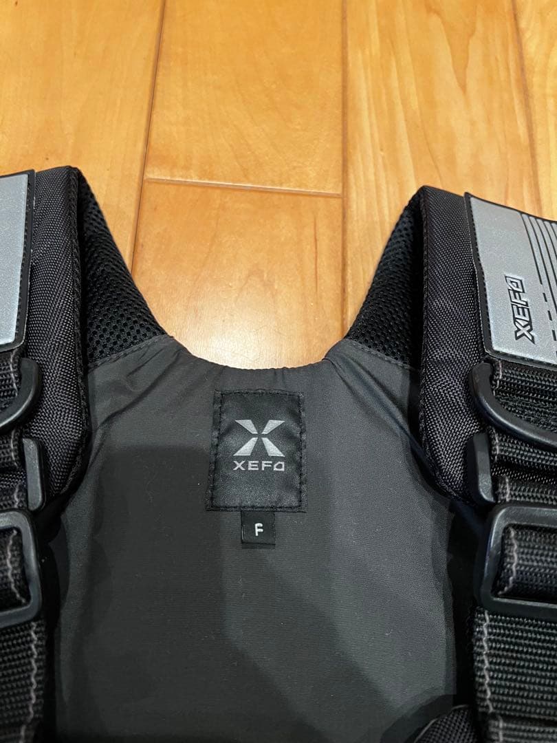 XEFO フィッシングベスト