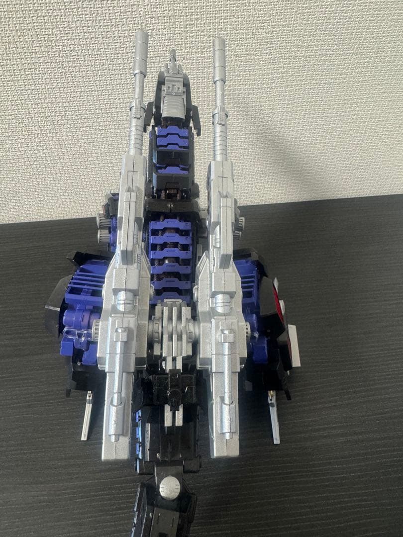 ジェノザウラー　ゾイドHMM 完成品　塗装済