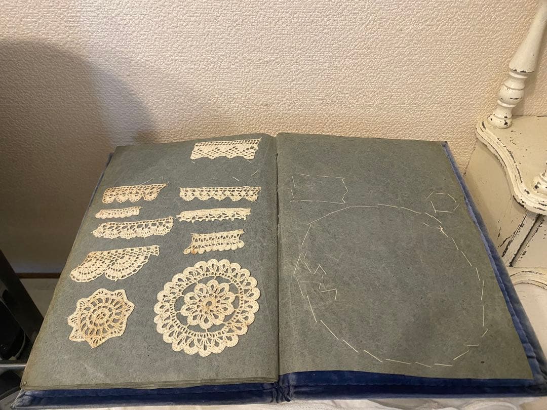 フランスアンティーク　レースサンプルブック