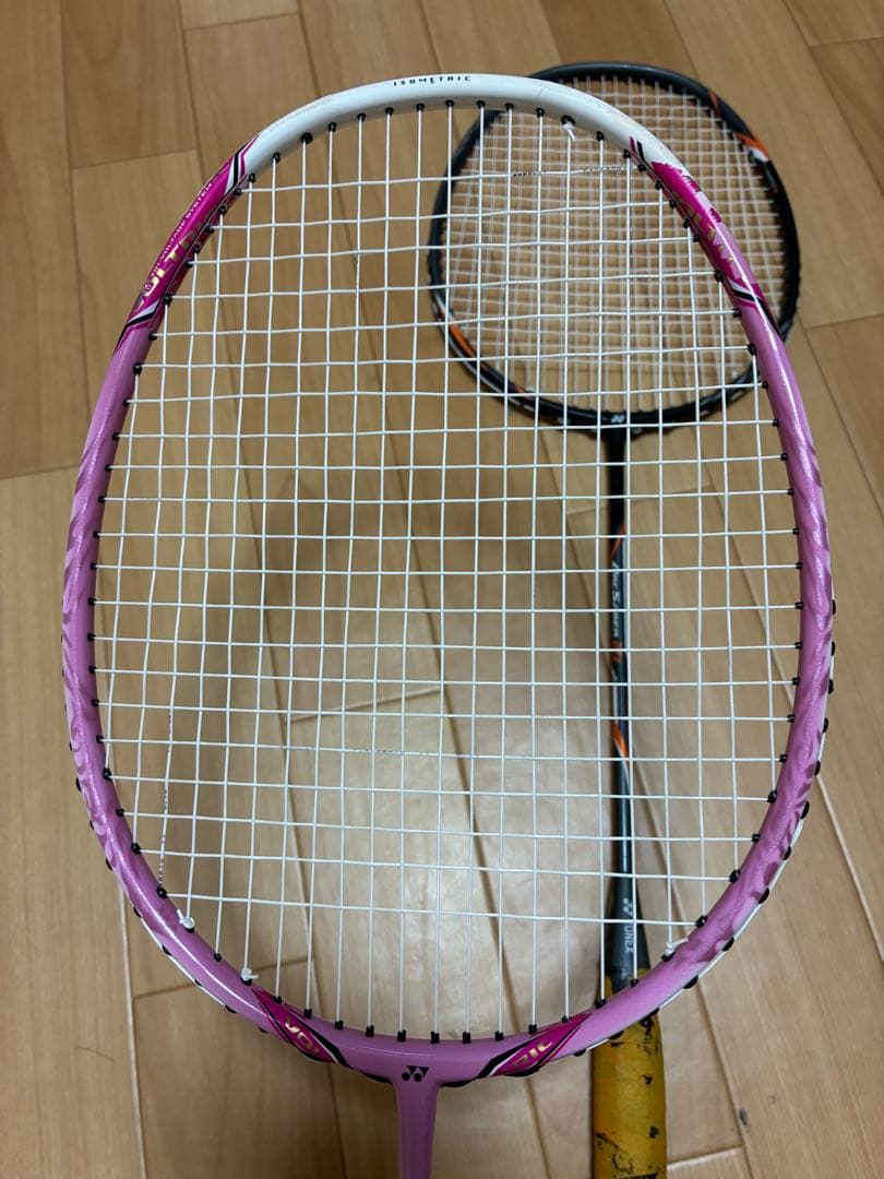 ヨネックス　Voltric 30, Arcsaber 2i 2本　セット