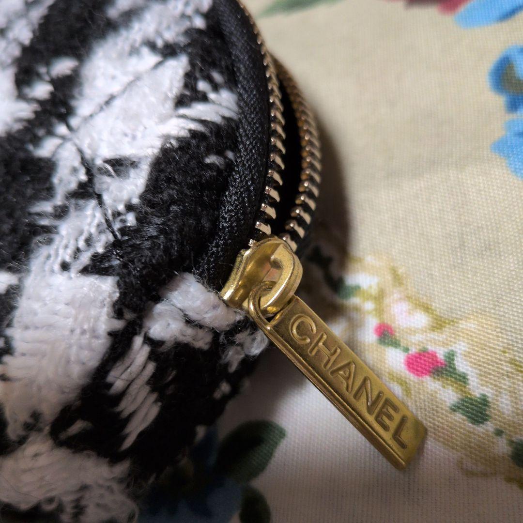 シャネルノベルティポーチ