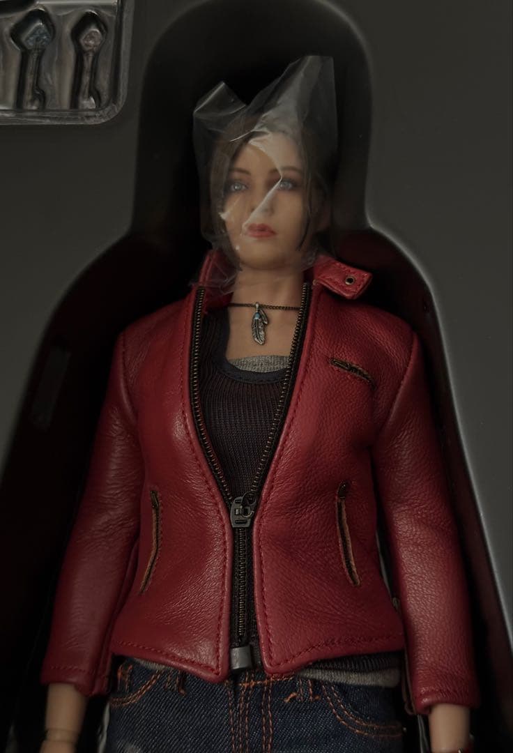 Oha gi様 DAMTOYS ダムトイズ バイオハザードre2 クレア