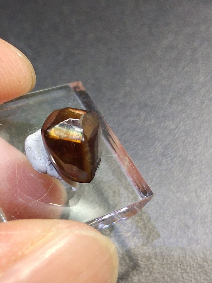 レインボーガーネット、カット石　225