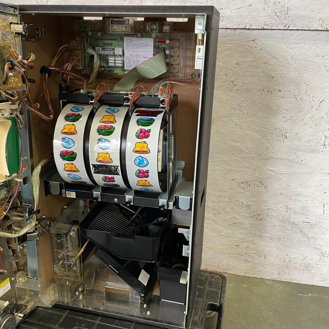 【パチスロ実機】 モンスターハンター モンハン パチスロ 通電確認済 N0510