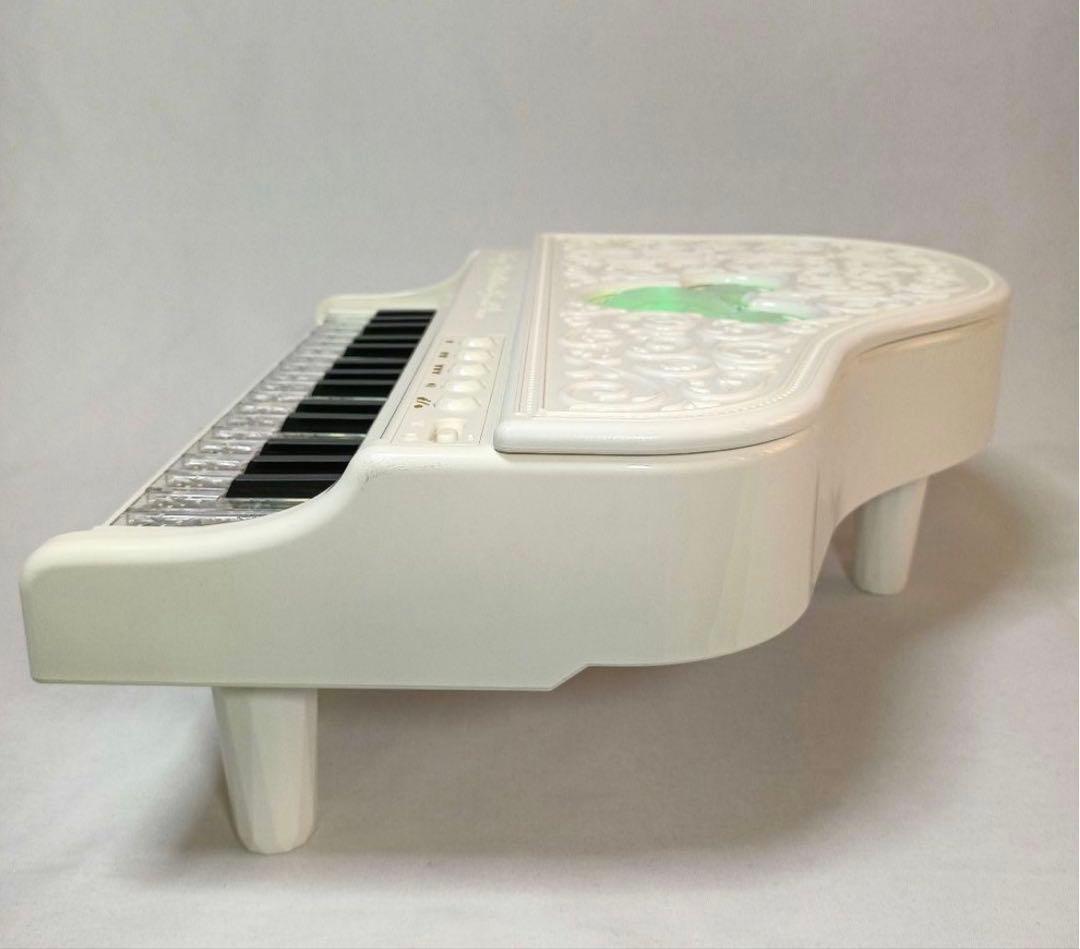 ディズニー＆ピクサーキャラクターズ ライト＆オーケストラグランドピアノ