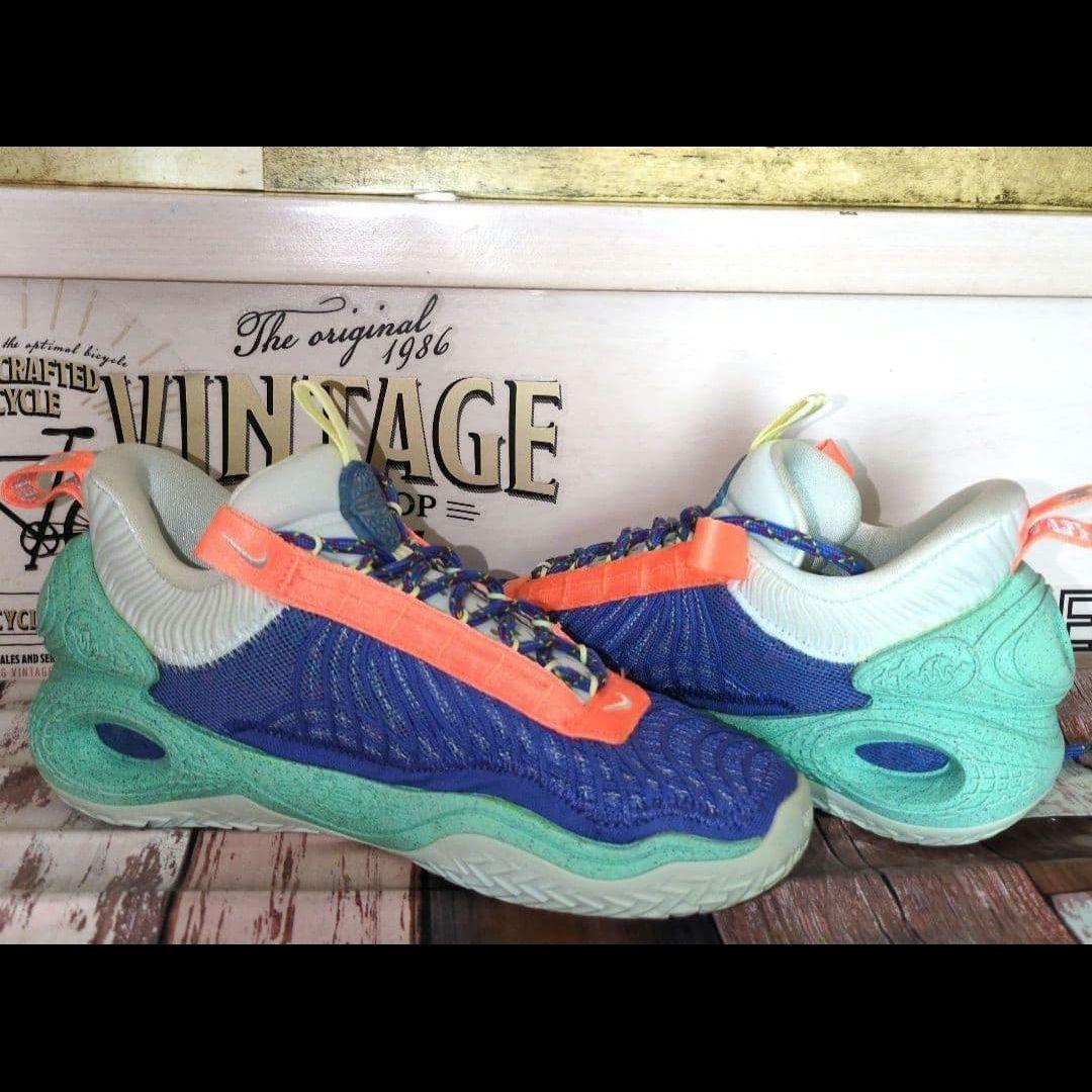 Nike バッシュ　24.0　NIKE COSMIC UNITY AMALGAM