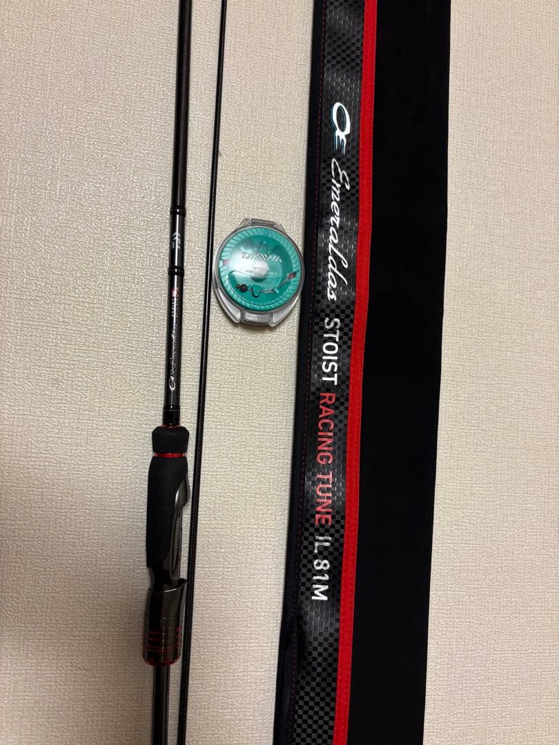 エメラルダス ストイスト RT IL 81M