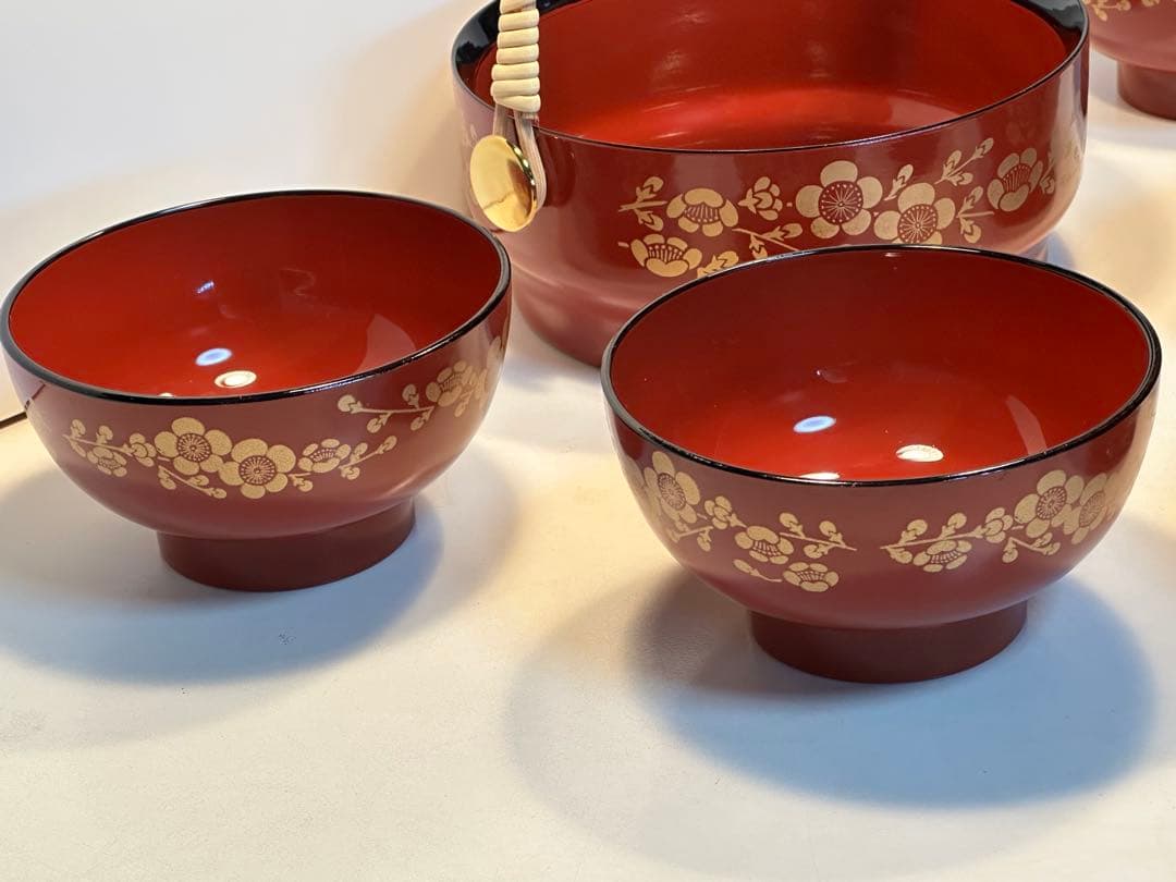漆器セット 花柄 5つの小鉢と大鉢　新品未使用